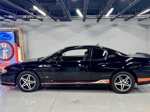 Used 2005 Chevrolet Monte Carlo SS image 3