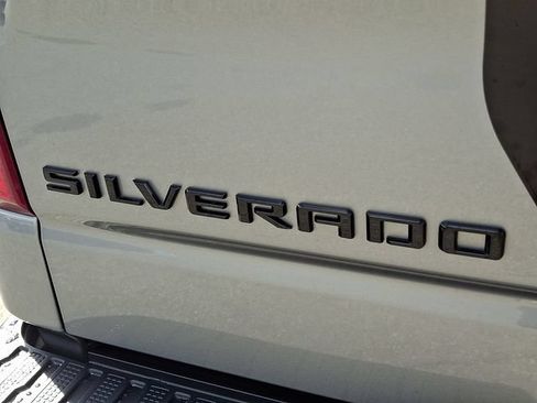 Used 2024 Chevrolet Silverado 1500 RST w/ Rally Edition AWD/4WD image 29