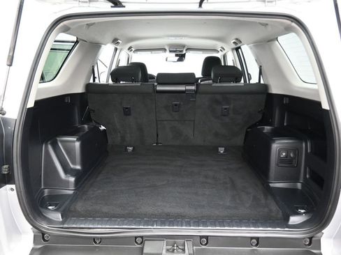 Used 2021 Toyota 4Runner SR5 image 14