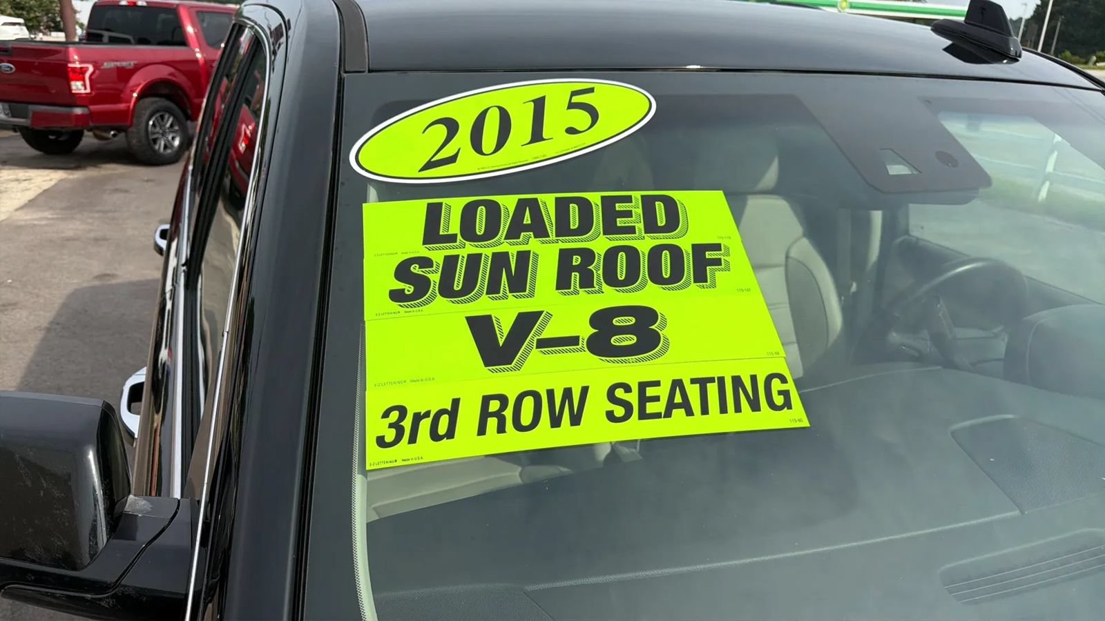Used 2015 GMC Yukon Denali RWD image 3