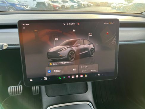 Used 2023 Tesla Model Y Performance AWD/4WD image 33