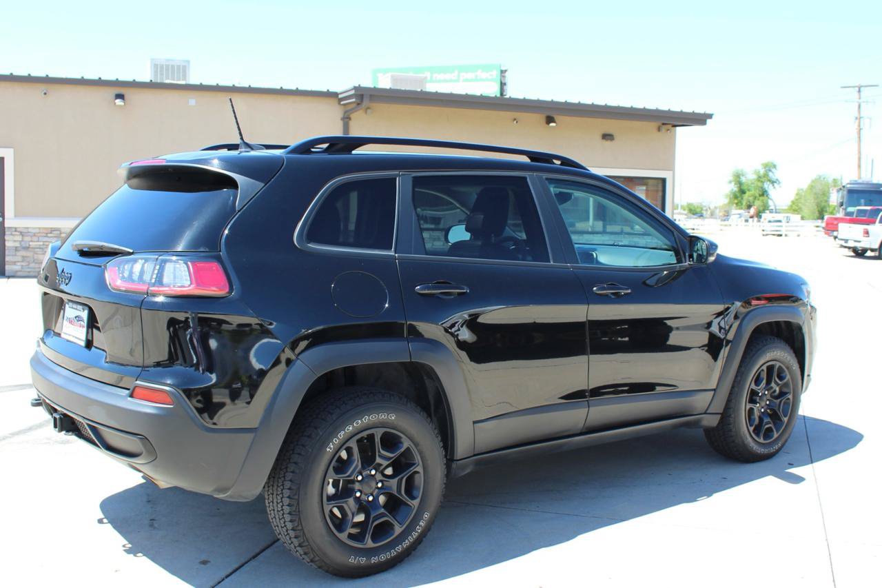 Used 2022 Jeep Cherokee Latitude w/ Sun & Sound Group AWD/4WD image 7