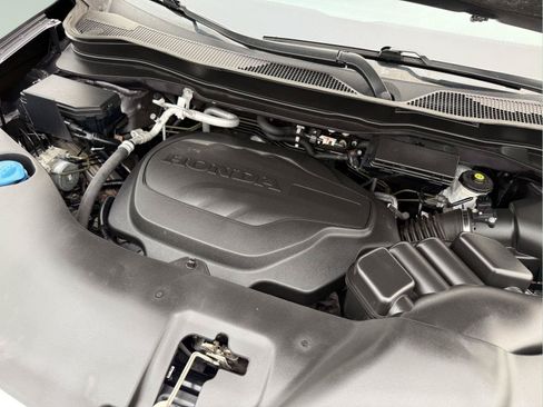 Used 2021 Honda Pilot Elite image 30