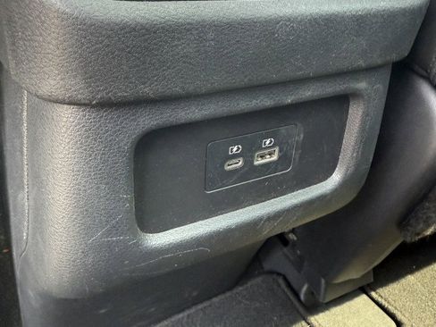 Used 2024 Nissan Pathfinder SL w/ SL Premium Package image 27