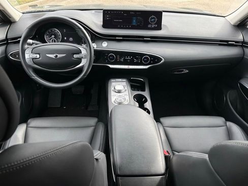 Used 2025 Genesis GV70 2.5T image 9