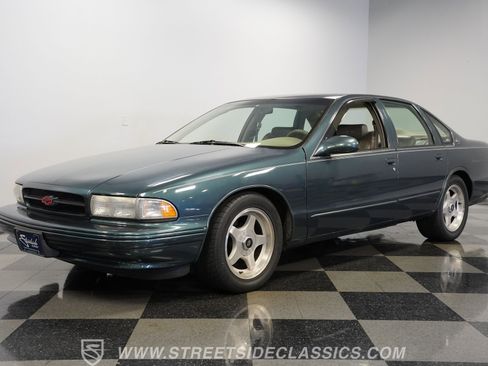 Used 1995 Chevrolet Impala SS image 5