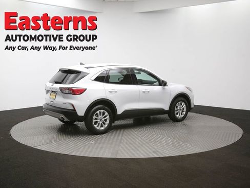 Used 2022 Ford Escape SE w/ Cold Weather Package image 41