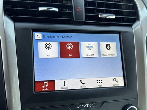 Certified 2019 Ford Fusion SE image 13