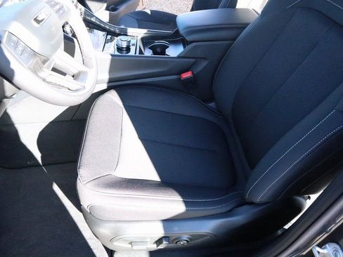 New 2025 Jeep Grand Cherokee Laredo X w/ Luxury Tech Group I RWD image 11