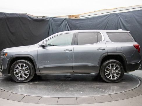 Used 2021 GMC Acadia SLE image 9