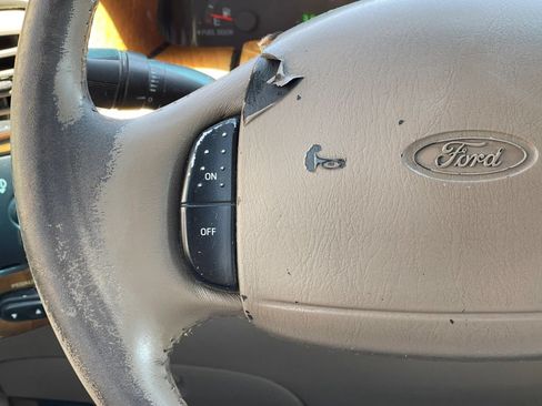 Used 2001 Ford F150 Lariat AWD/4WD image 28