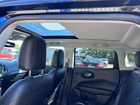 Used 2021 Jeep Compass Trailhawk w/ Sun and Sound Group AWD/4WD image 10