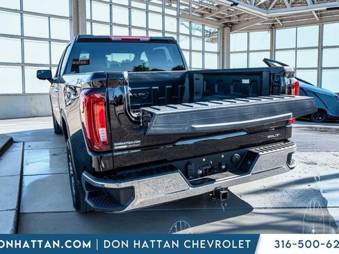 Used 2025 GMC Sierra 1500 SLT AWD/4WD image 33