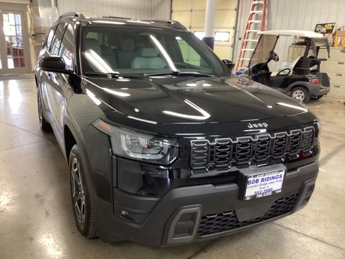 New 2026 Jeep Cherokee Limited AWD/4WD image 8