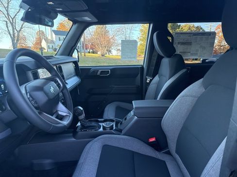 New 2025 Ford Bronco Big Bend image 6