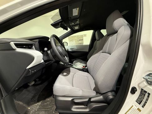 New 2026 Toyota Corolla SE FWD image 12