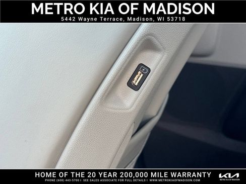 Used 2023 Kia Sorento EX AWD/4WD image 33
