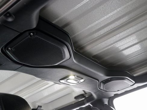 Used 2021 Jeep Wrangler Unlimited Sahara image 13