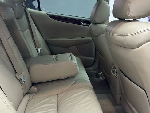 Used 2004 Lexus ES 330 image 21