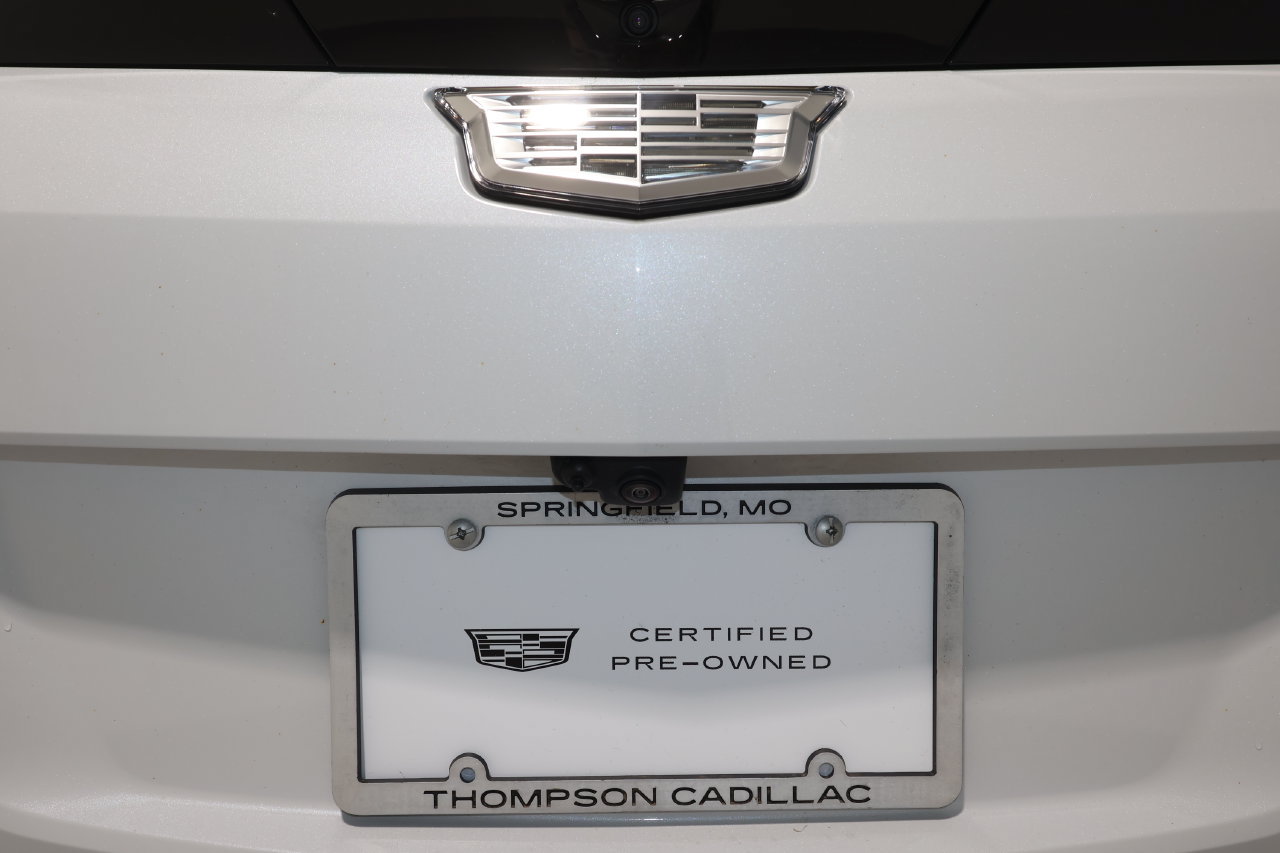 Used 2026 Cadillac Vistiq Platinum w/ LPO, Floor Liner Package AWD/4WD image 37