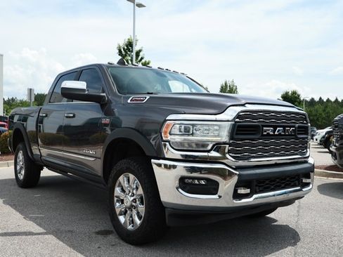Used 2020 RAM 2500 Limited AWD/4WD image 3