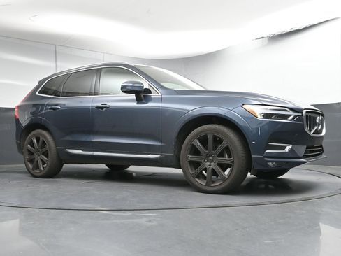 Used 2018 Volvo XC60 T5 Inscription w/ Convenience Package image 26