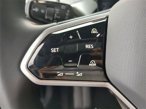 New 2025 Volkswagen ID. Buzz Pro S Plus image 28