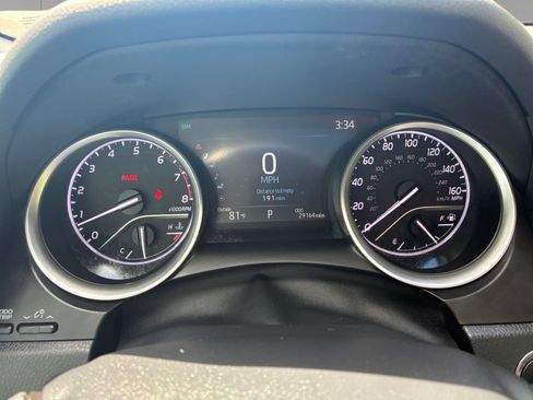 Used 2021 Toyota Camry XLE AWD/4WD image 14
