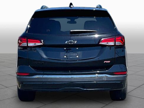 Used 2023 Chevrolet Equinox RS FWD image 4