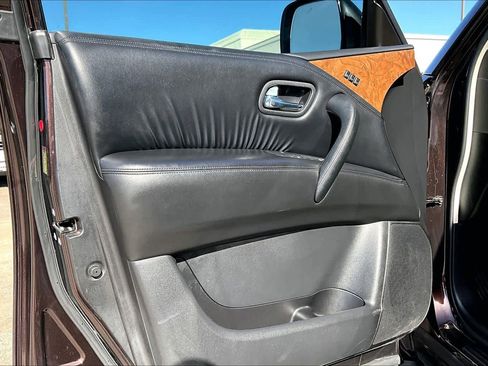 Used 2022 Nissan Armada SL image 21