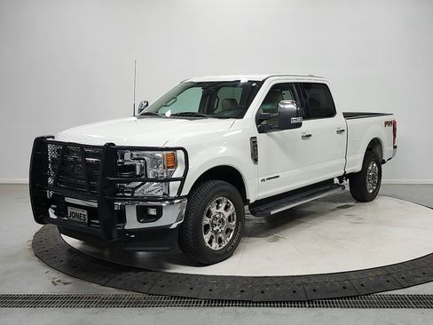 Used 2021 Ford F250 Lariat w/ Lariat Ultimate Package AWD/4WD image 3