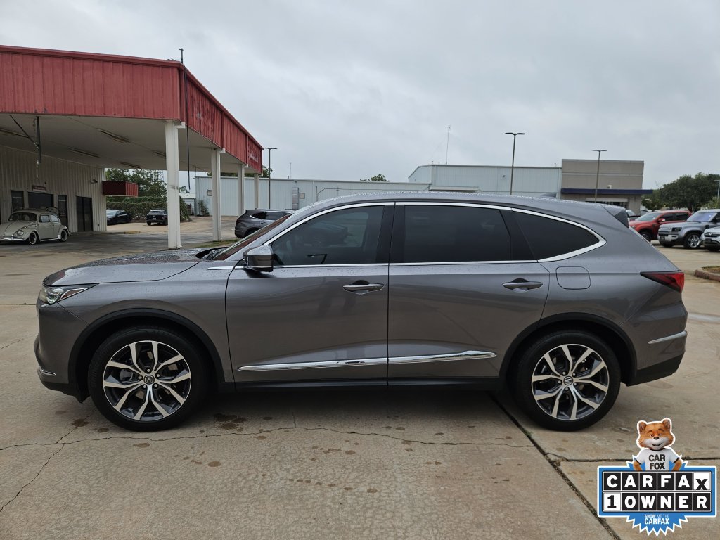 Used 2024 Acura MDX w/ Technology Package FWD image 4