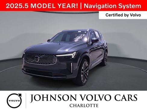 Used 2025 Volvo XC90 B6 Plus AWD/4WD image 3