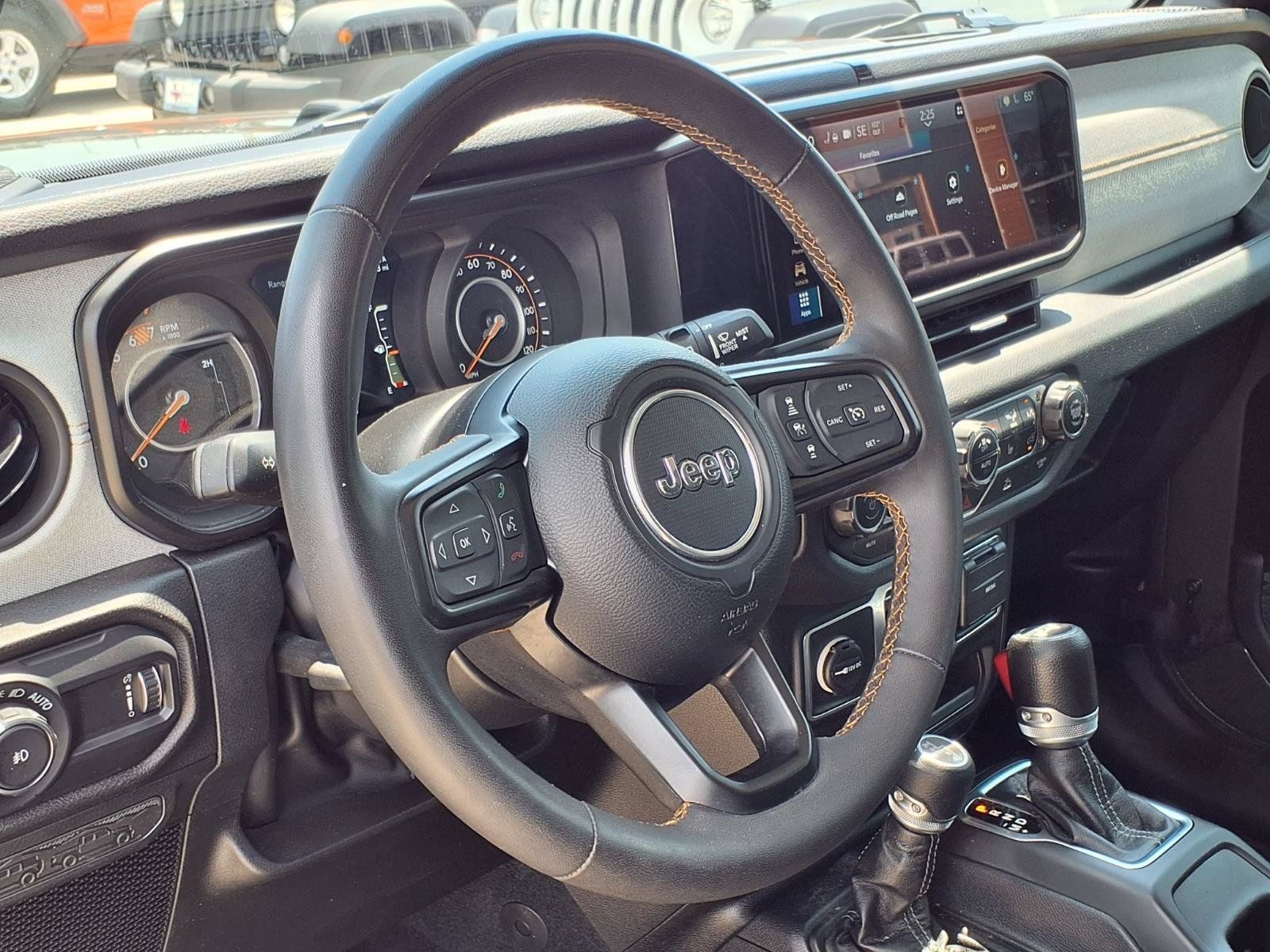 Used 2024 Jeep Wrangler Sport AWD/4WD image 14