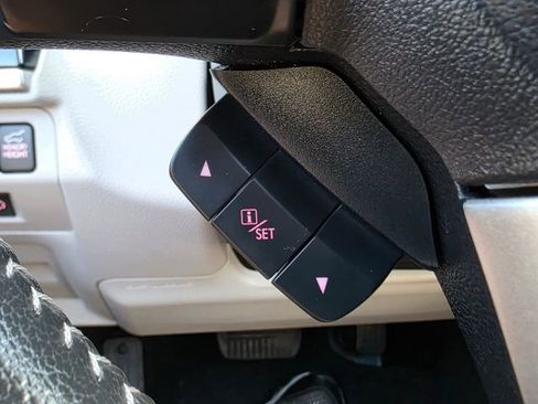 Used 2017 Subaru Forester 2.5i Limited w/ Popular Package #2 image 24