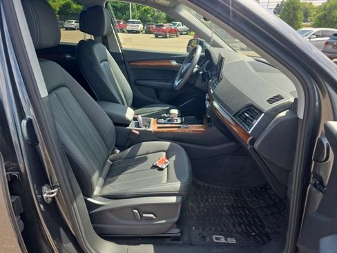Certified 2023 Audi Q5 2.0T Premium w/ Convenience Package AWD/4WD image 7