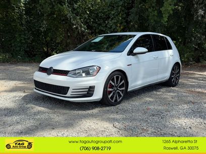 Used 2017 Volkswagen GTI SE