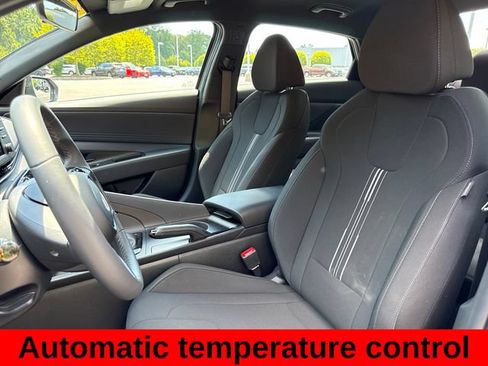 Used 2026 Hyundai Elantra Sport FWD image 14