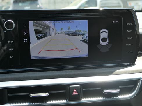 Used 2023 Kia K5 EX FWD image 18
