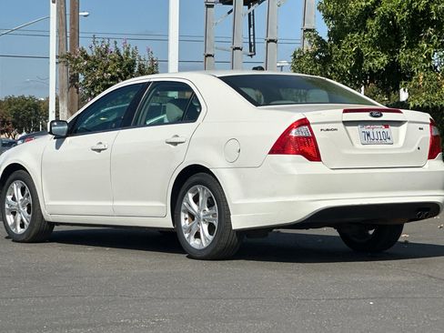 Used 2012 Ford Fusion SE image 6