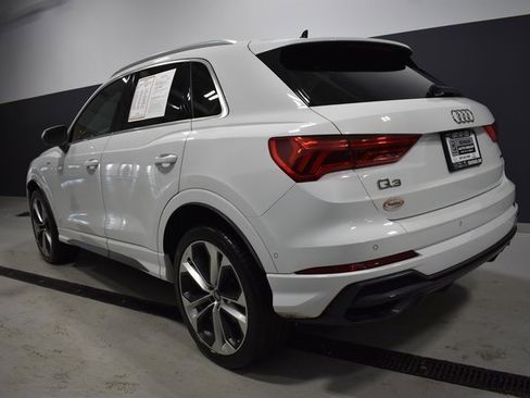 Used 2020 Audi Q3 2.0T Prestige image 3