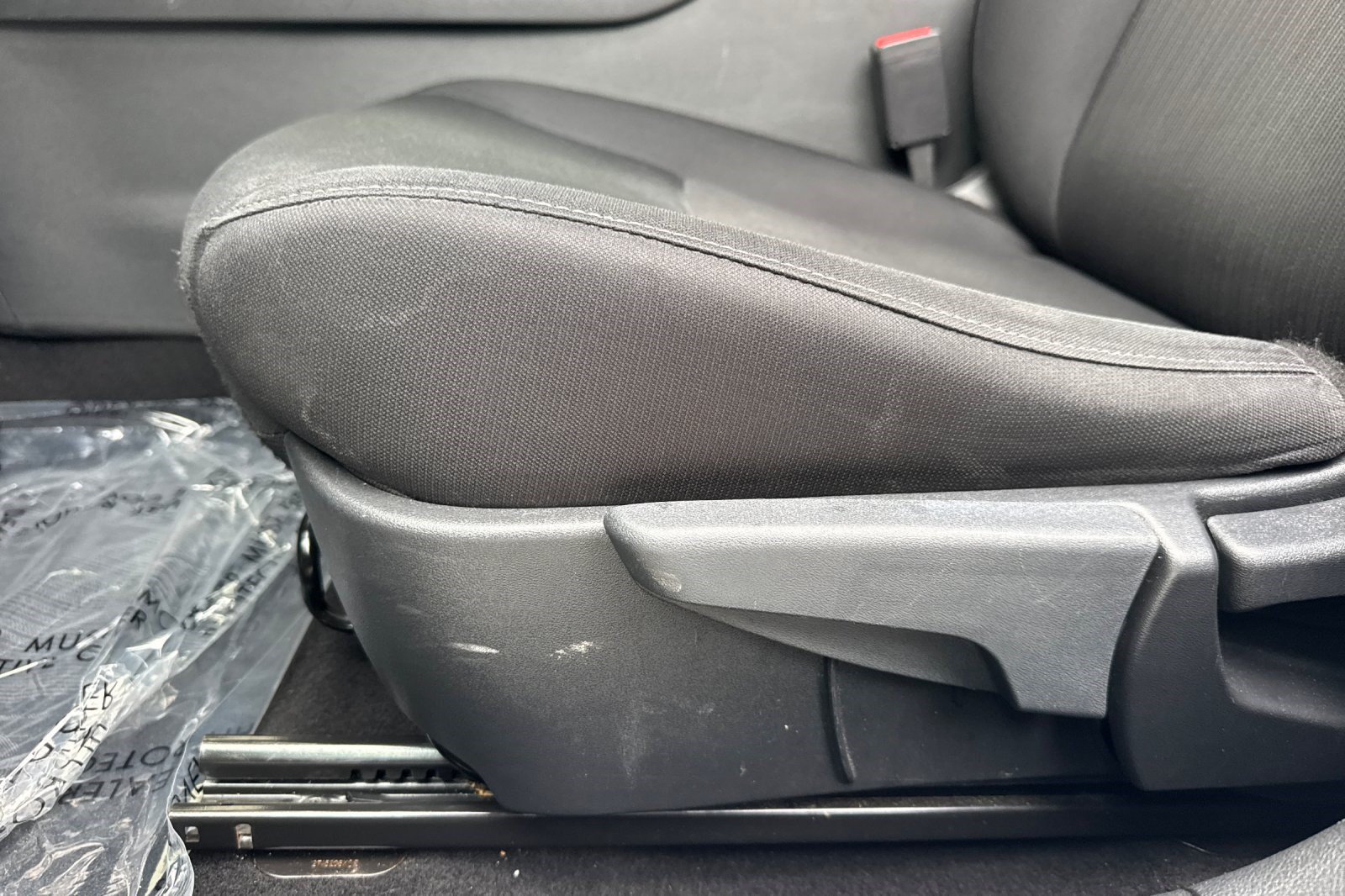 Used 2024 Nissan Sentra SV FWD image 15