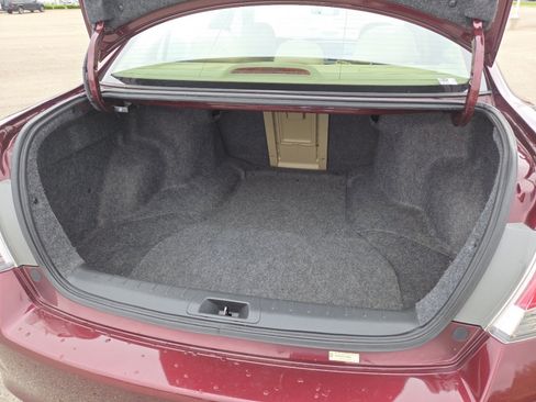 Used 2012 Honda Accord EX image 17
