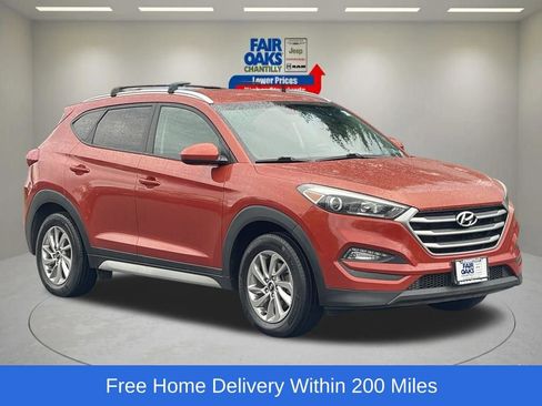 Used 2017 Hyundai Tucson SE AWD/4WD image 1