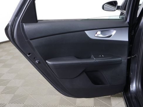 Used 2023 Kia Forte LXS image 22