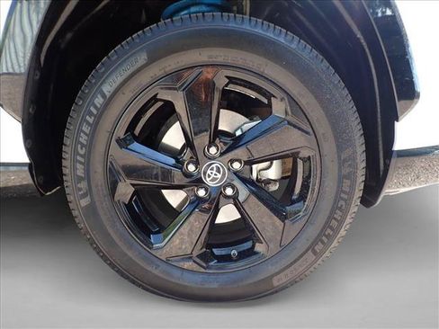 Used 2019 Toyota RAV4 XSE w/ XSE Weather Package AWD/4WD image 7