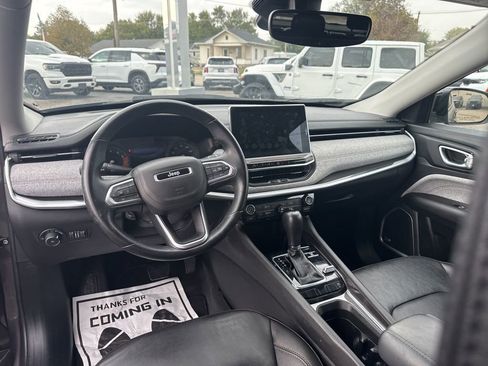 Certified 2022 Jeep Compass Latitude w/ Sun and Sound Group image 12