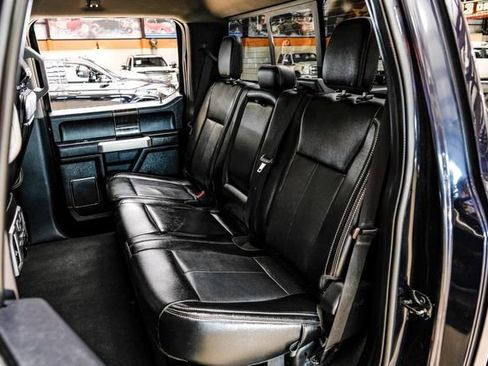 Used 2021 Ford F250 Lariat w/ Chrome Package image 30