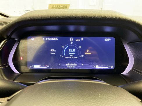 Certified 2023 Jeep Grand Cherokee Laredo AWD/4WD image 12
