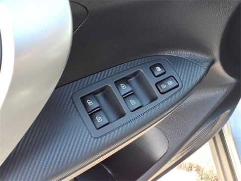 Used 2024 Mitsubishi Eclipse Cross SEL image 19